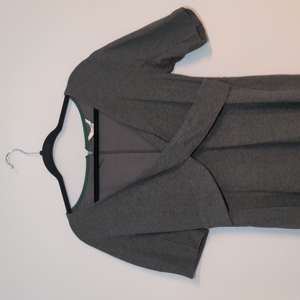 Boden Grey Short Sleeve A-Line Cross Front Lined Sweater Dress Size 10 - Picture 2 of 15